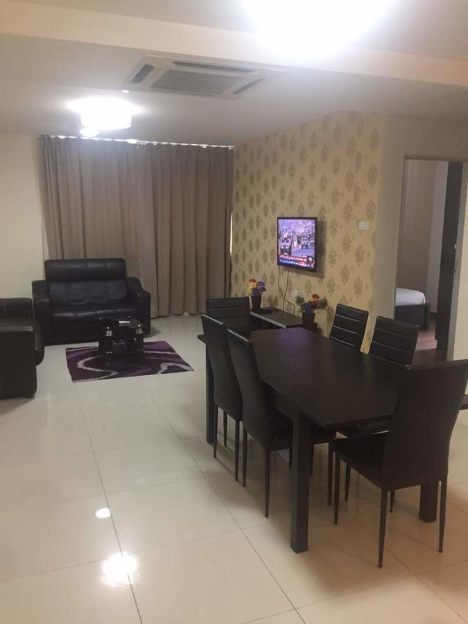 Kl Service Suite At Taragon Kuala Lumpur Kültér fotó