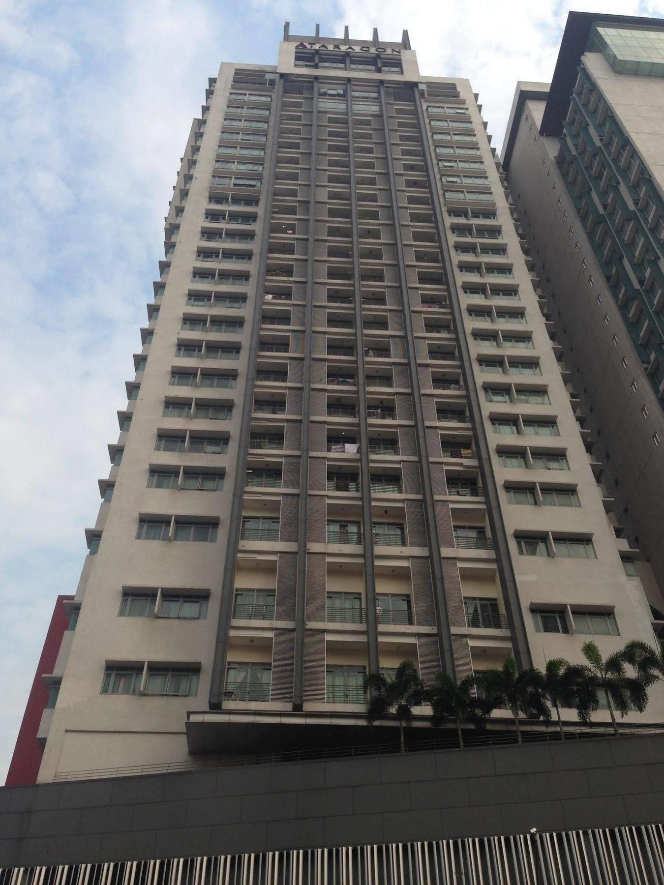 Kl Service Suite At Taragon Kuala Lumpur Kültér fotó